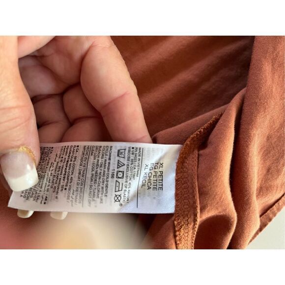 Old Navy Women’s Waist Defined Off the Shoulder Smocked Maxi Dress Sz XL Petite - Picture 10 of 10